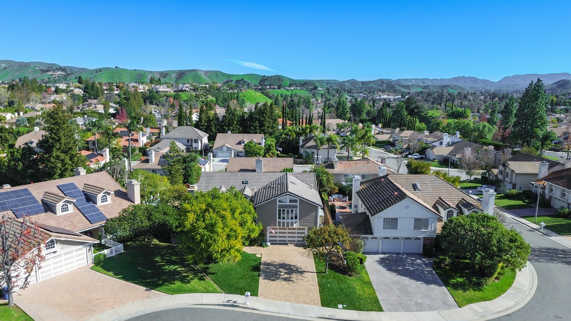 29665 Meadowmist Way, Agoura Hills