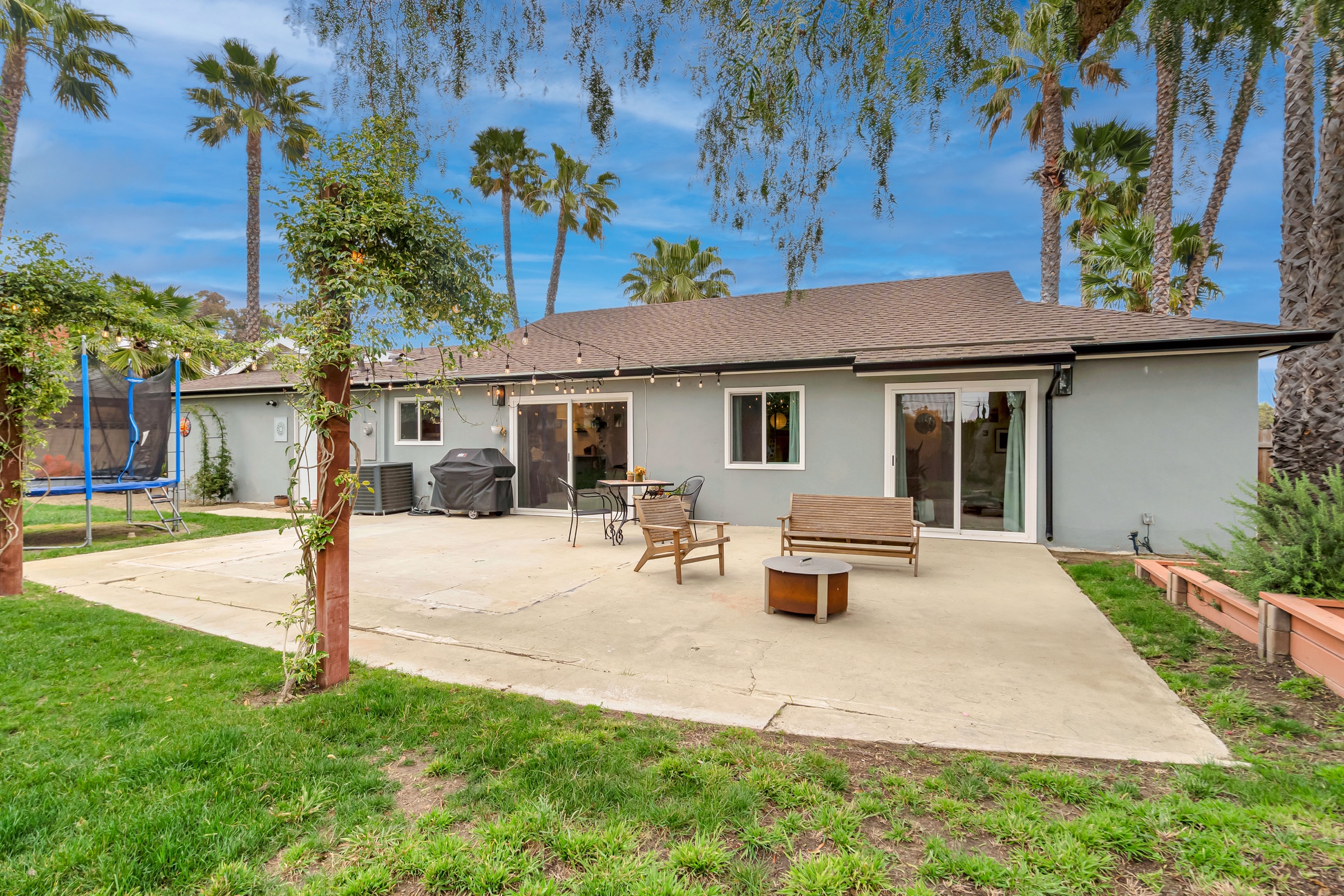 2447 Young Avenue, Thousand Oaks